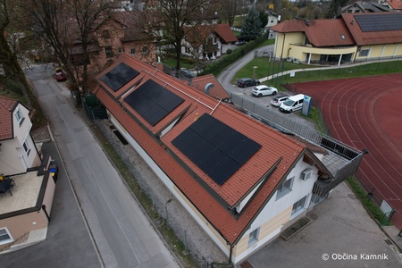 Sončna elektrarna na Stadionu Prijateljstva (1)